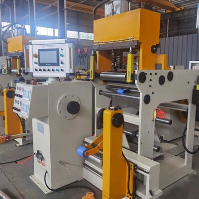 Máy cuộn giấy biến áp hàn lạnh với công suất 5,5kw và hai máy tháo cuộn cho cuộn chính xác