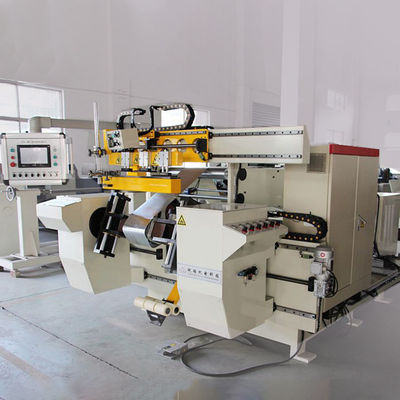 Hai động cơ servo Máy cuộn lá đồng được điều khiển làm cuộn dây lò phản ứng
